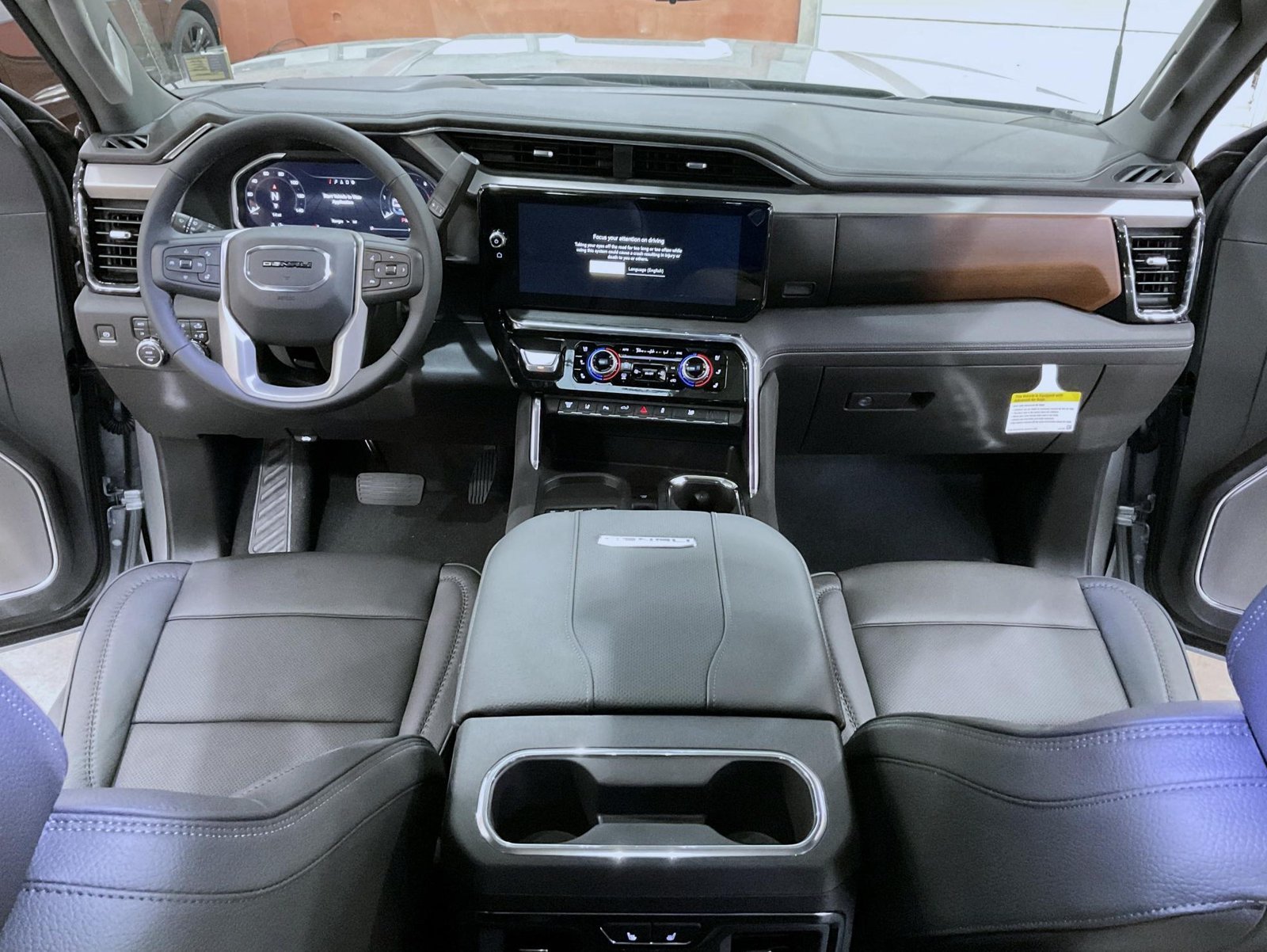 2026 GMC Sierra 3500HD Denali - Photo 12