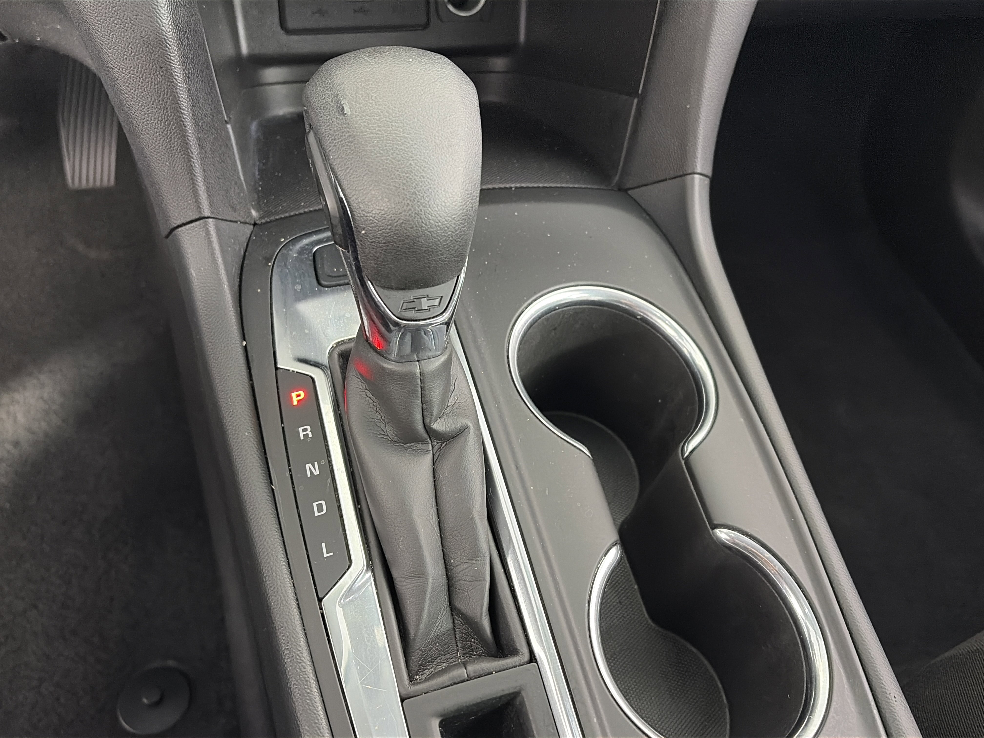 2024 Chevrolet Equinox LS - Photo 24
