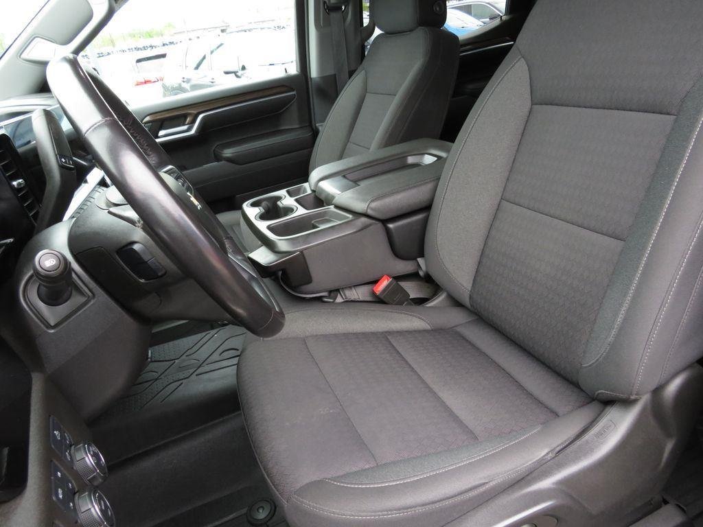 Used 2022 Blue Metallic Chevrolet LT image 21