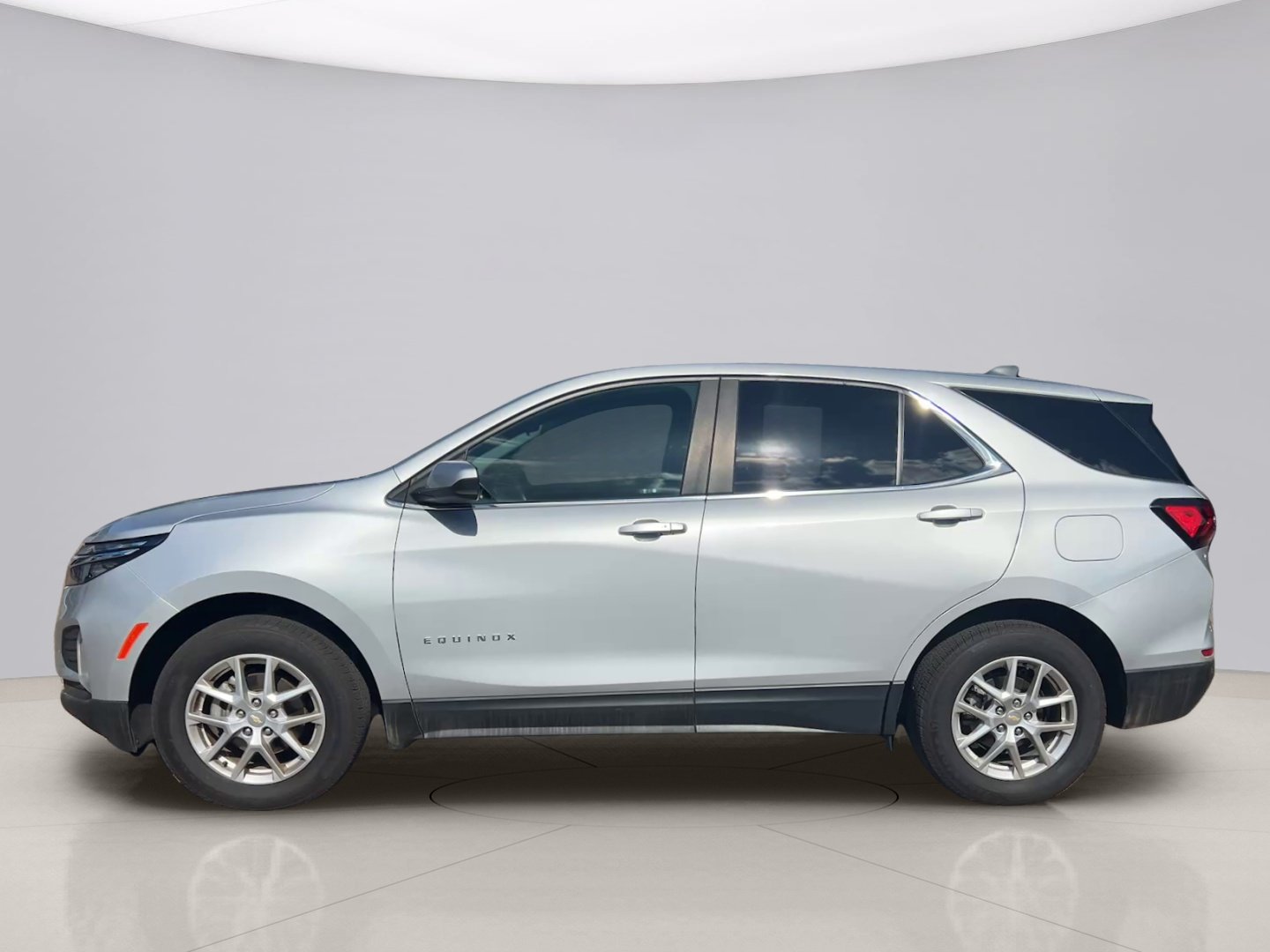 2022 Chevrolet Equinox 2FL - Photo 2