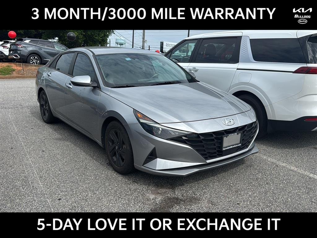 Used 2022 Shimmering Silver Pearl Hyundai SEL image 1