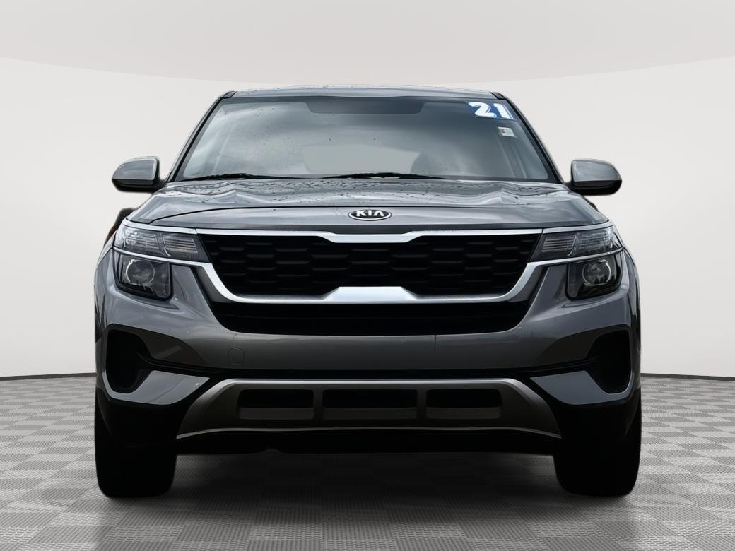 Used 2021 Kia Seltos LX with VIN KNDEPCAA7M7174722 for sale in Kansas City