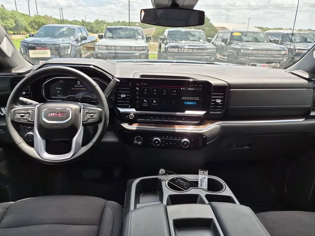 Used 2024 Black GMC Elevation image 32