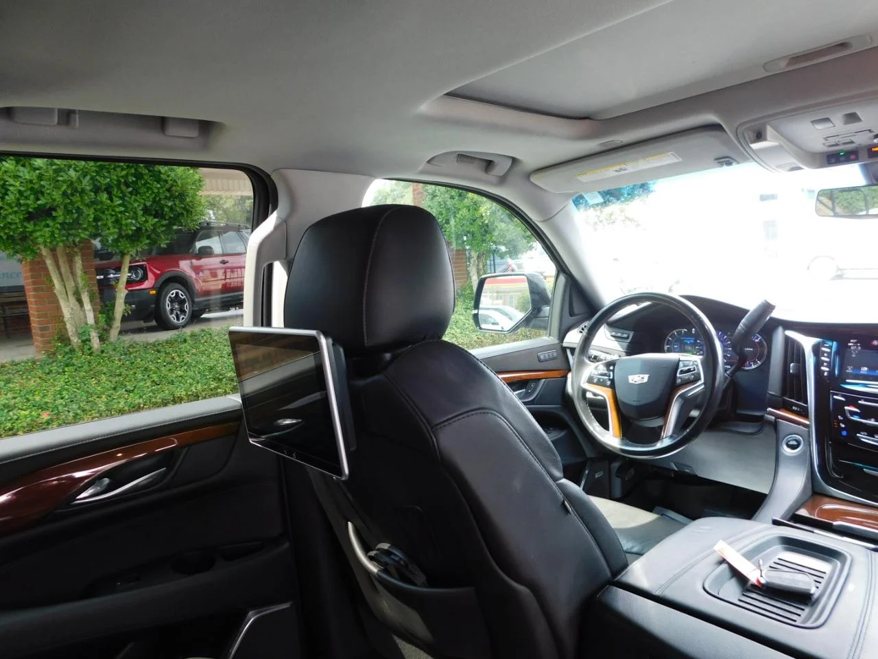 Used 2018 Black Cadillac 2WD 4dr Luxury image 15