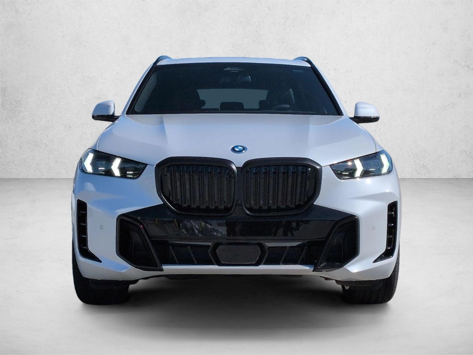 Used 2026 Mineral White Metallic BMW xDrive50e image 6