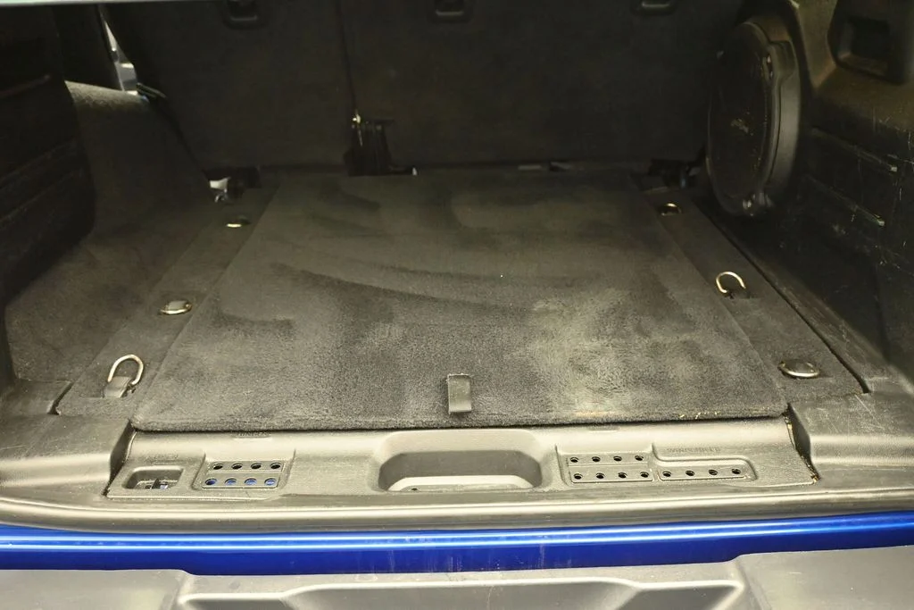 Used 2020 Blue Jeep Unlimited Sport Altitude image 14