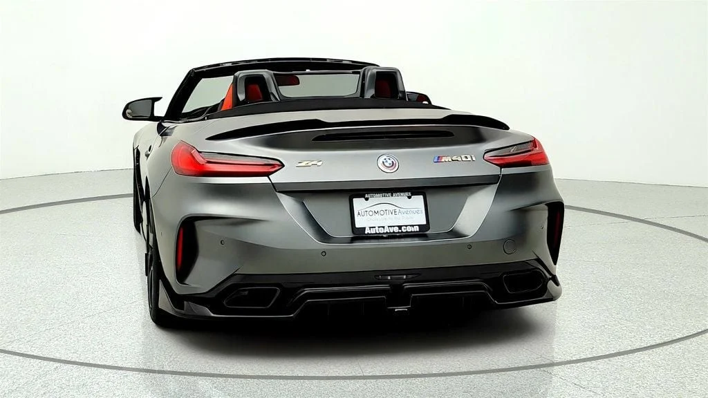 Used 2023 Frozen Grey II Metallic BMW M40i Roadster w/ Premium Pkg, Shadowline & Adaptive M Suspension image 6