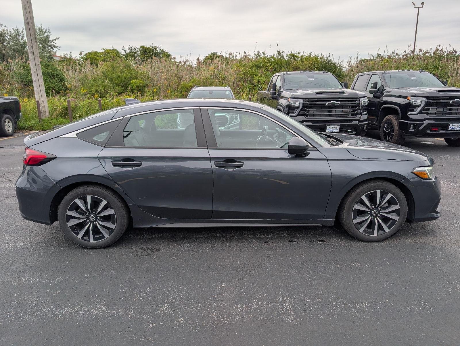 Used 2024 Meteorite Gray Metallic Honda EX-L image 8