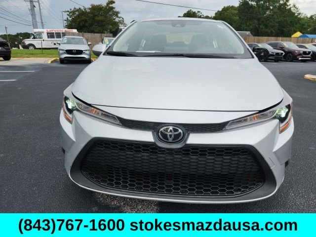 Used 2021 Silver Toyota LE image 13