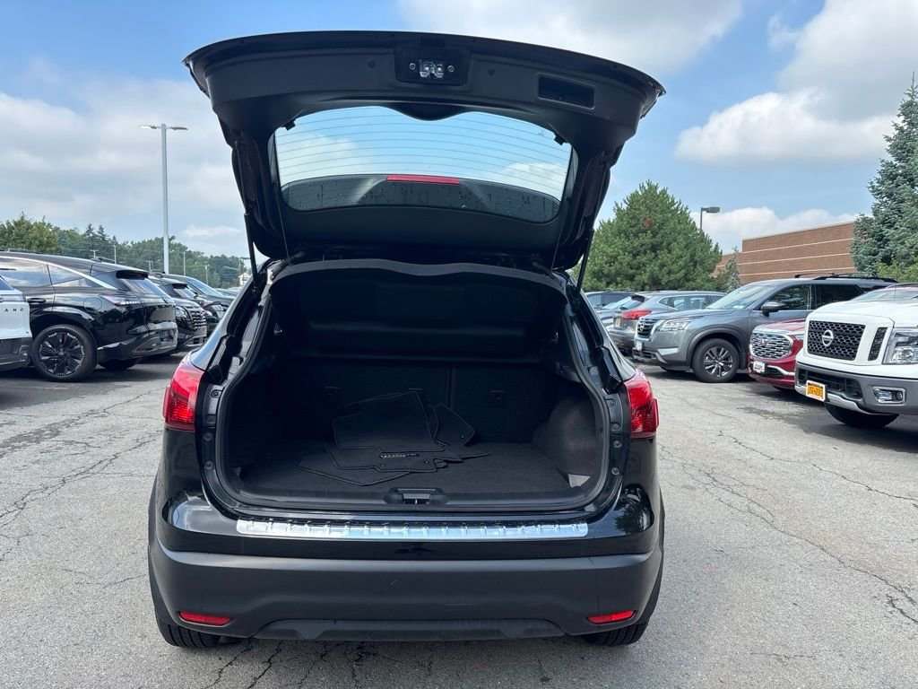Used 2017 Black Nissan SV image 7