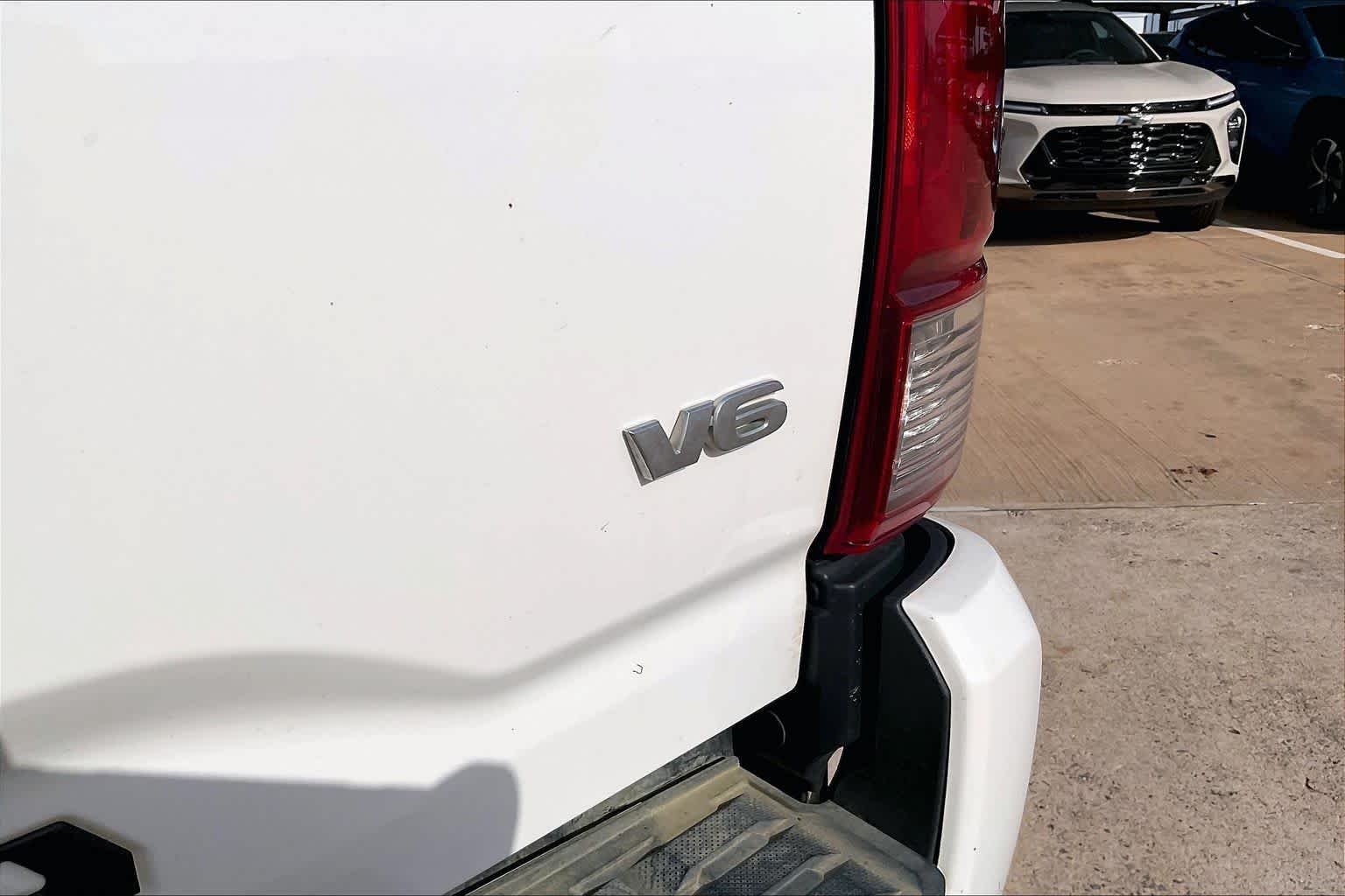 Used 2023 Ice Cap Toyota SR image 10