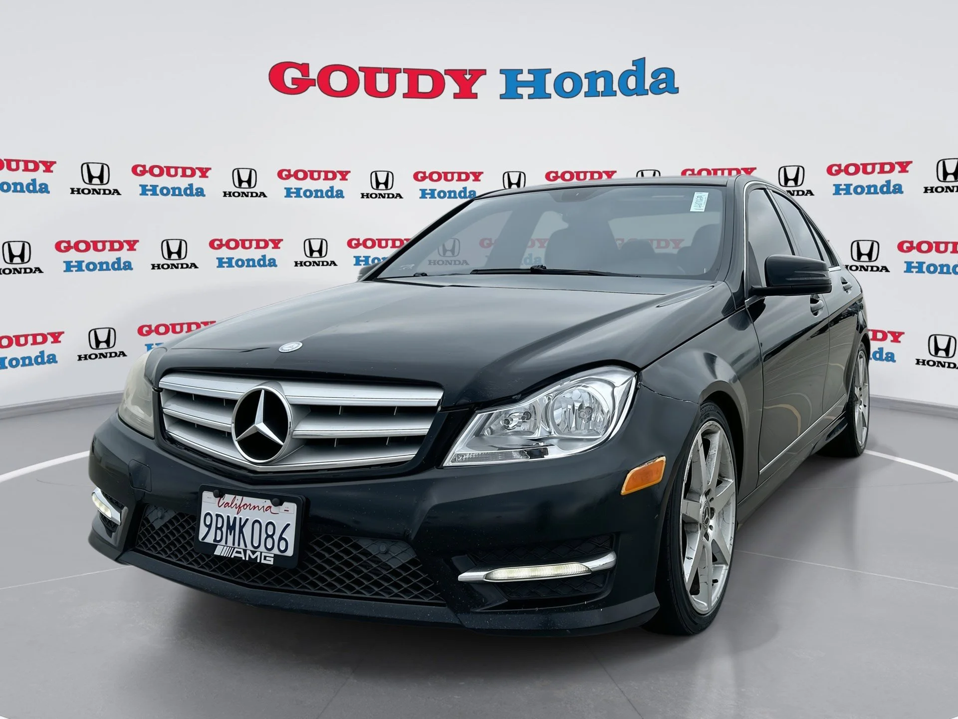 2013 Mercedes-Benz C-Class C250 Luxury's photo