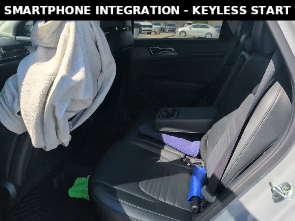 Used 2023 Wolf Gray Kia SX-Prestige image 7