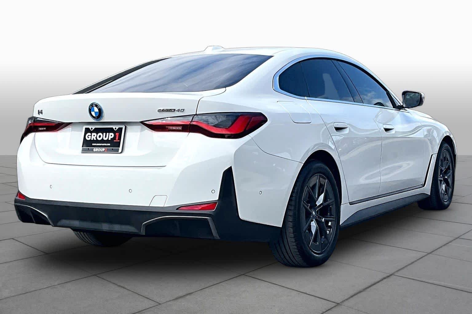 Used 2023 Alpine White BMW eDrive40 image 12