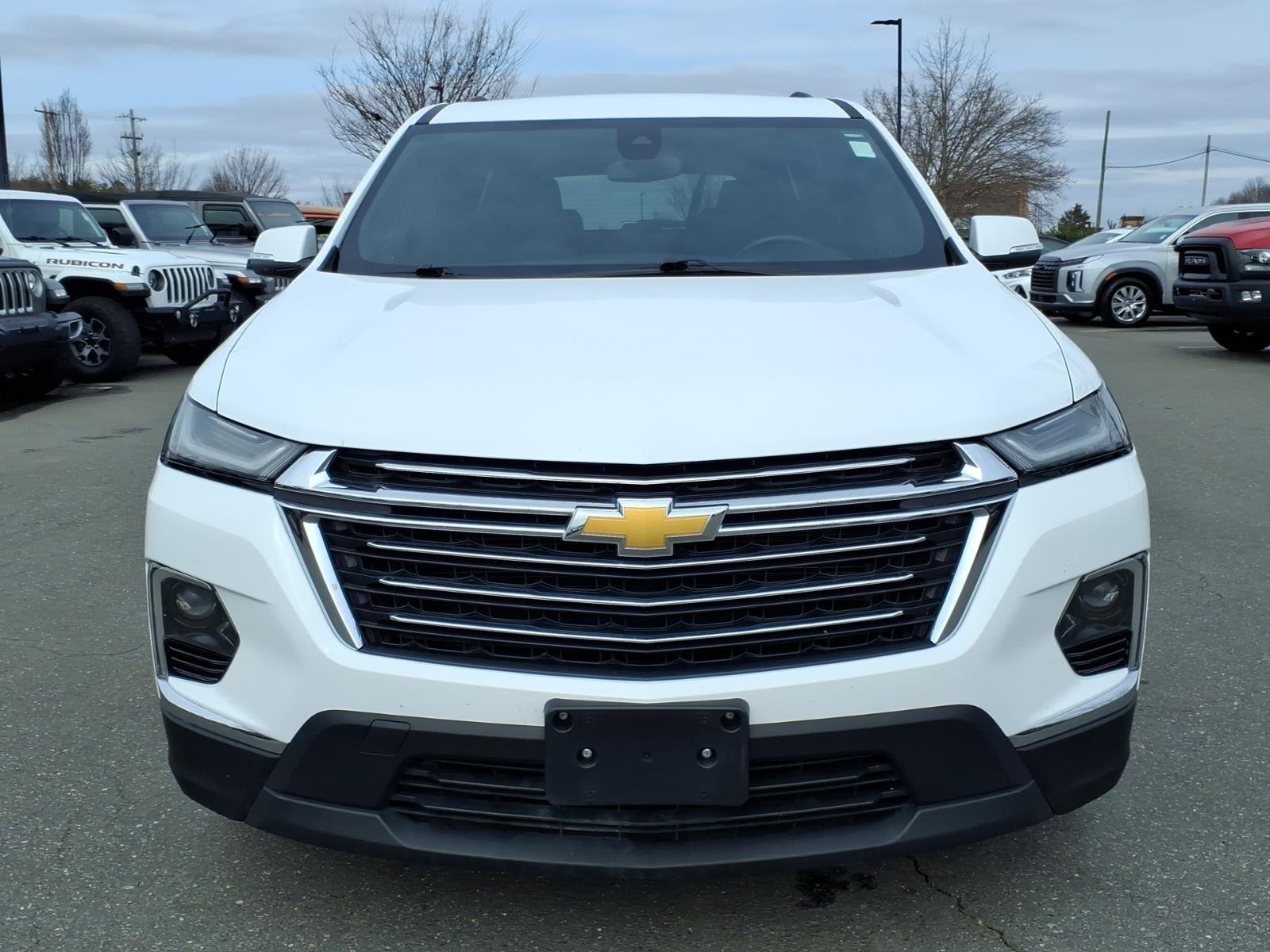 Used 2023 Summit White Chevrolet LT Leather image 7