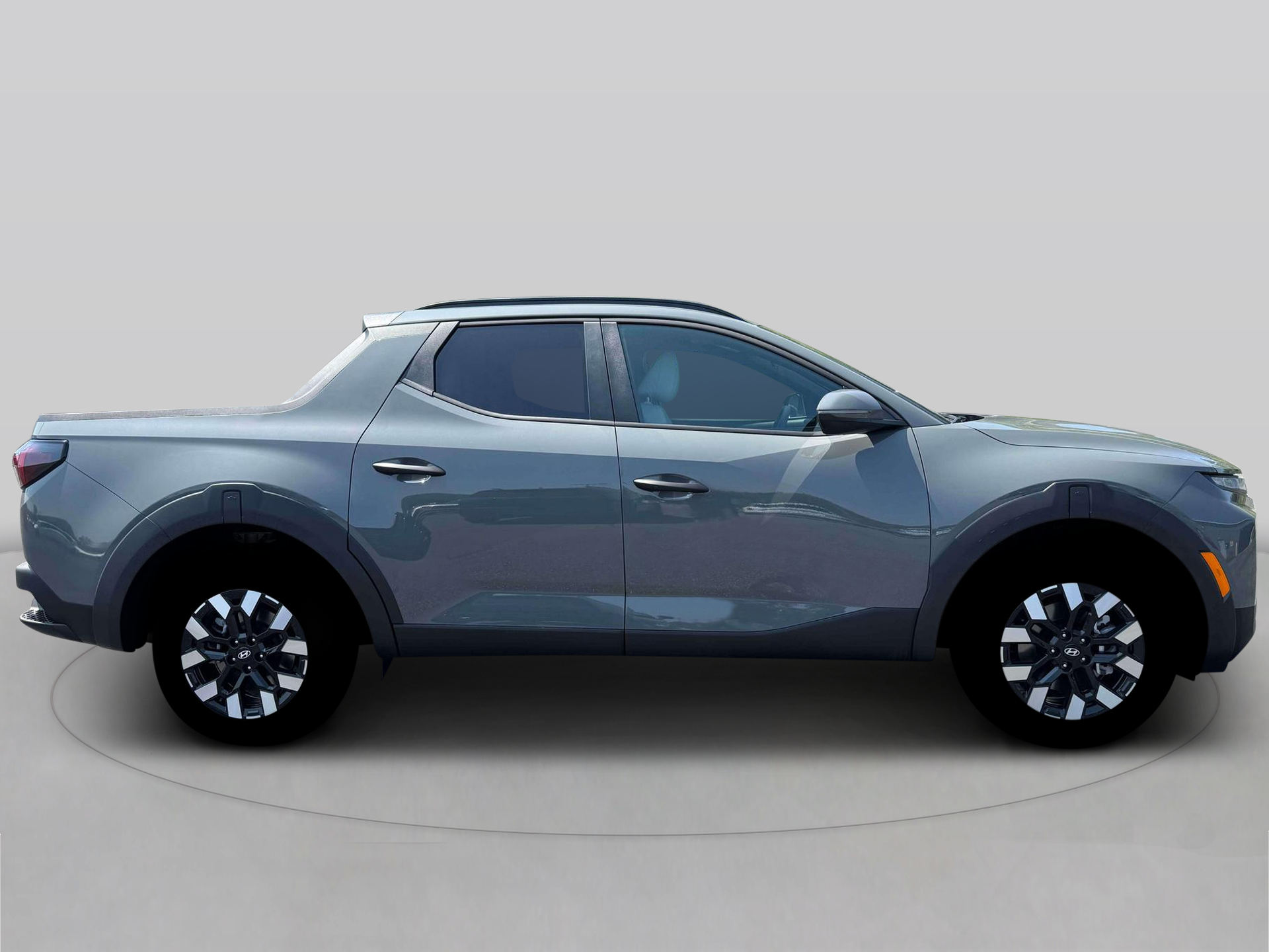 New 2026 Gray Hyundai SEL AWD image 9