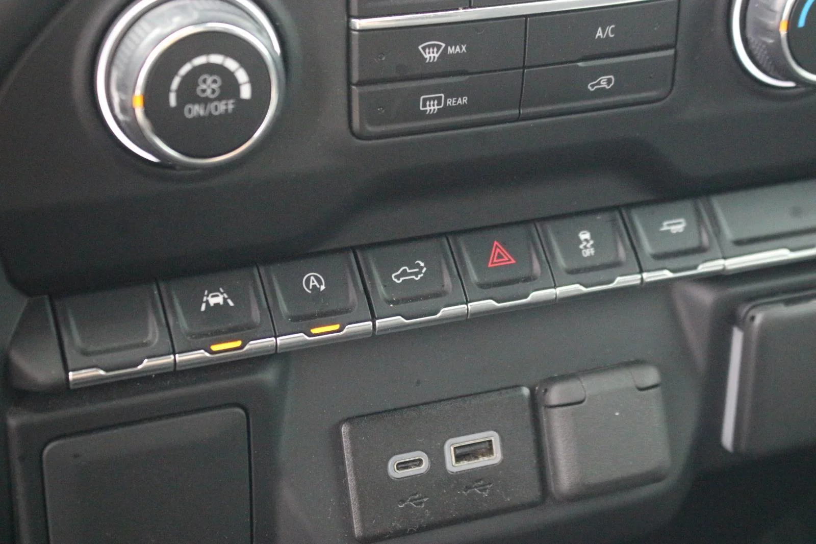 Used 2024 Black Chevrolet Custom image 25