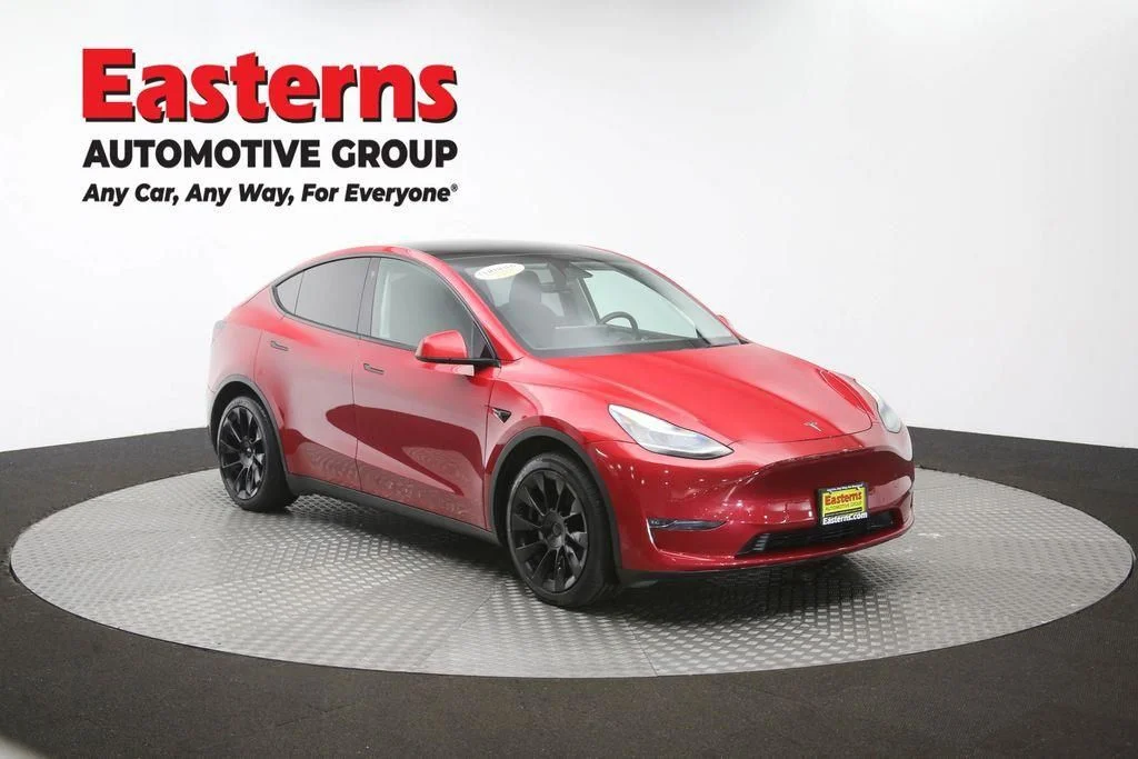 Used 2021 Red Tesla Long Range image 47