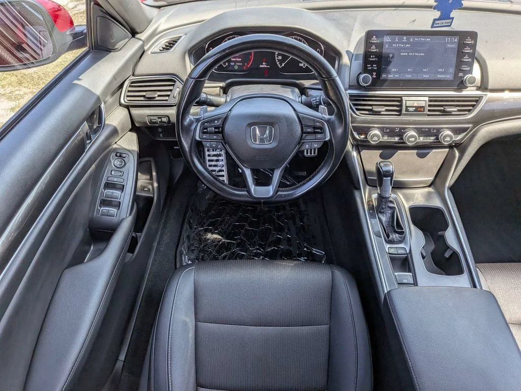 Used 2020  Honda Sport image 14