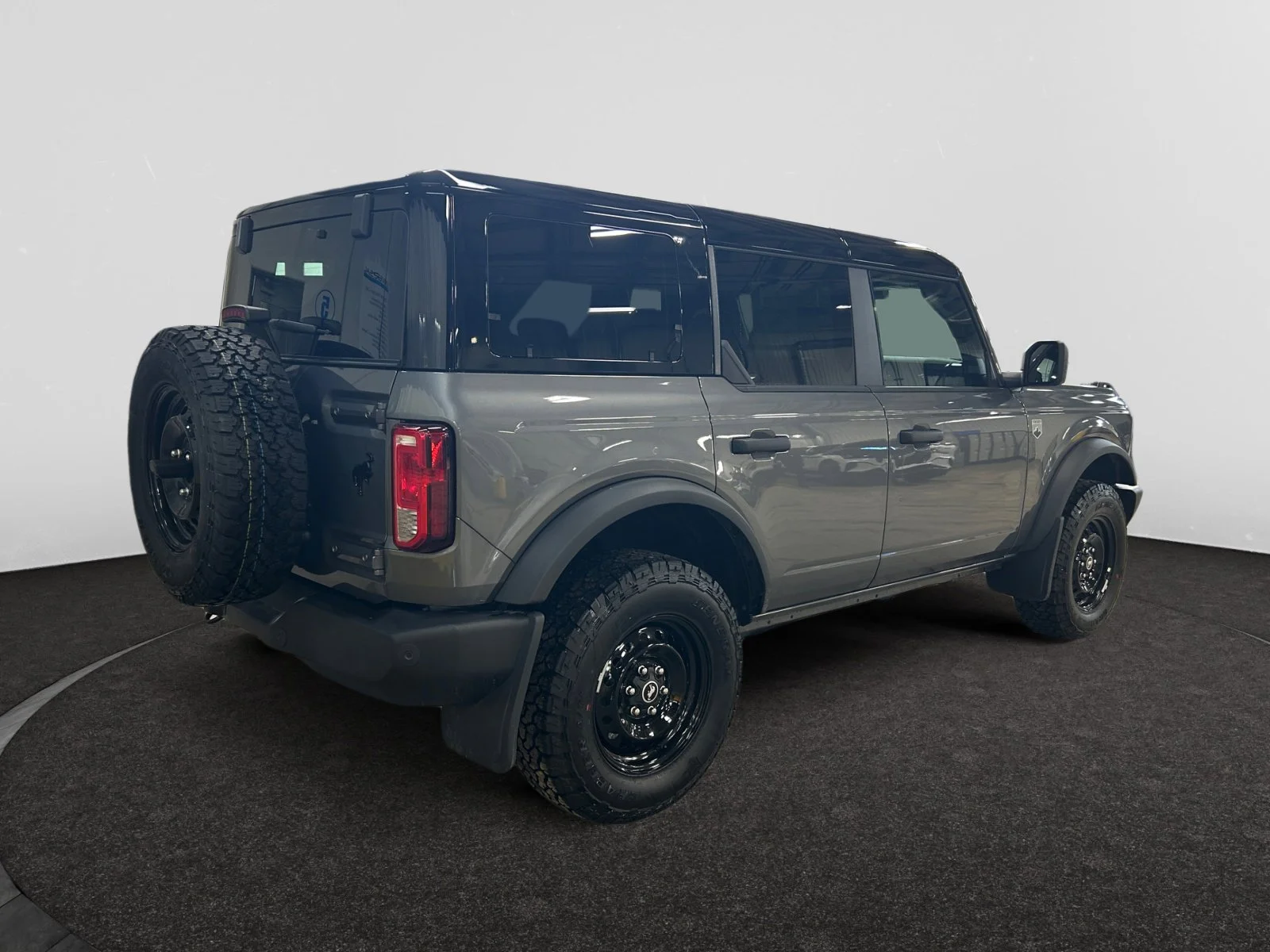 New 2026 Carbonized Grey Metallic Ford Big Bend image 5