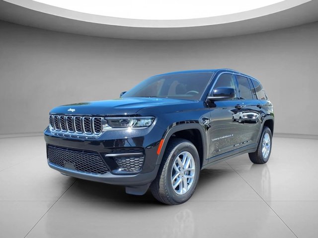2026 Jeep Grand Cherokee Laredo X