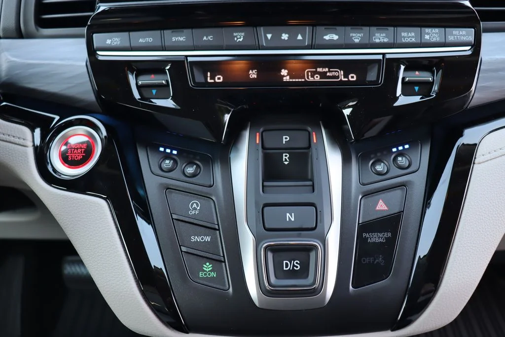 2026 Honda Odyssey Elite - Photo 24
