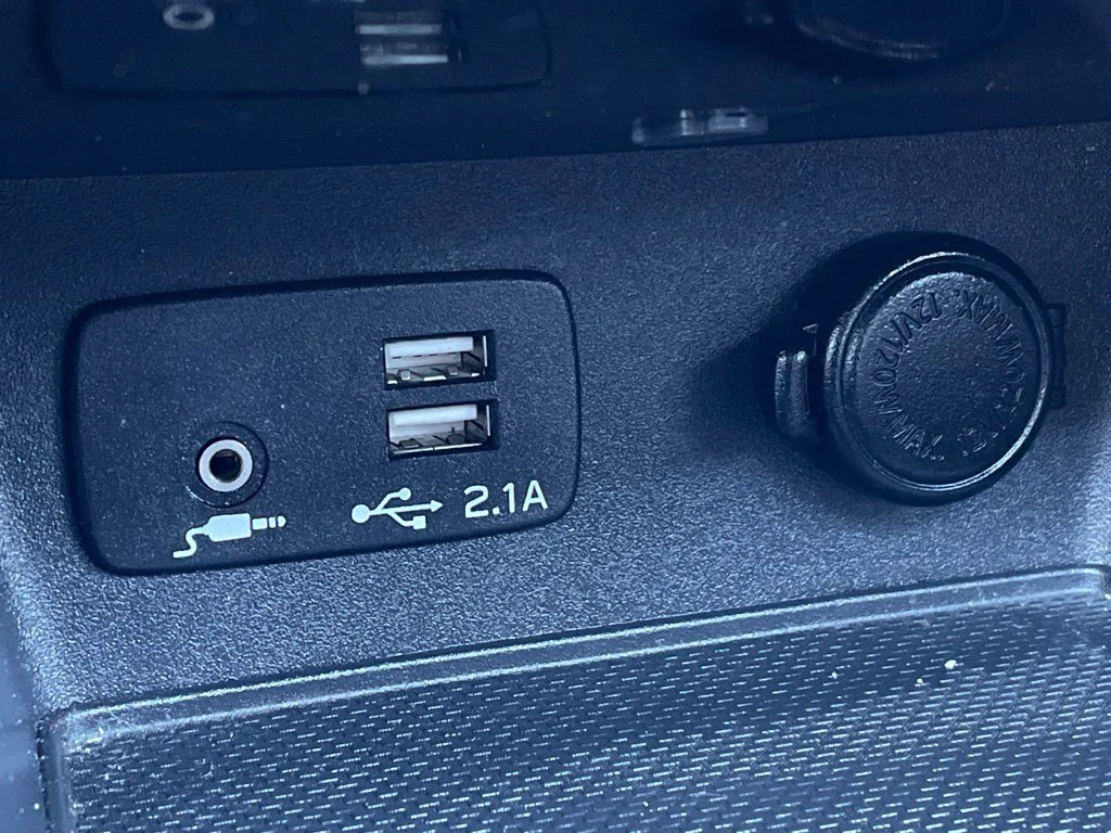 Used 2019 Silver Subaru Premium image 25