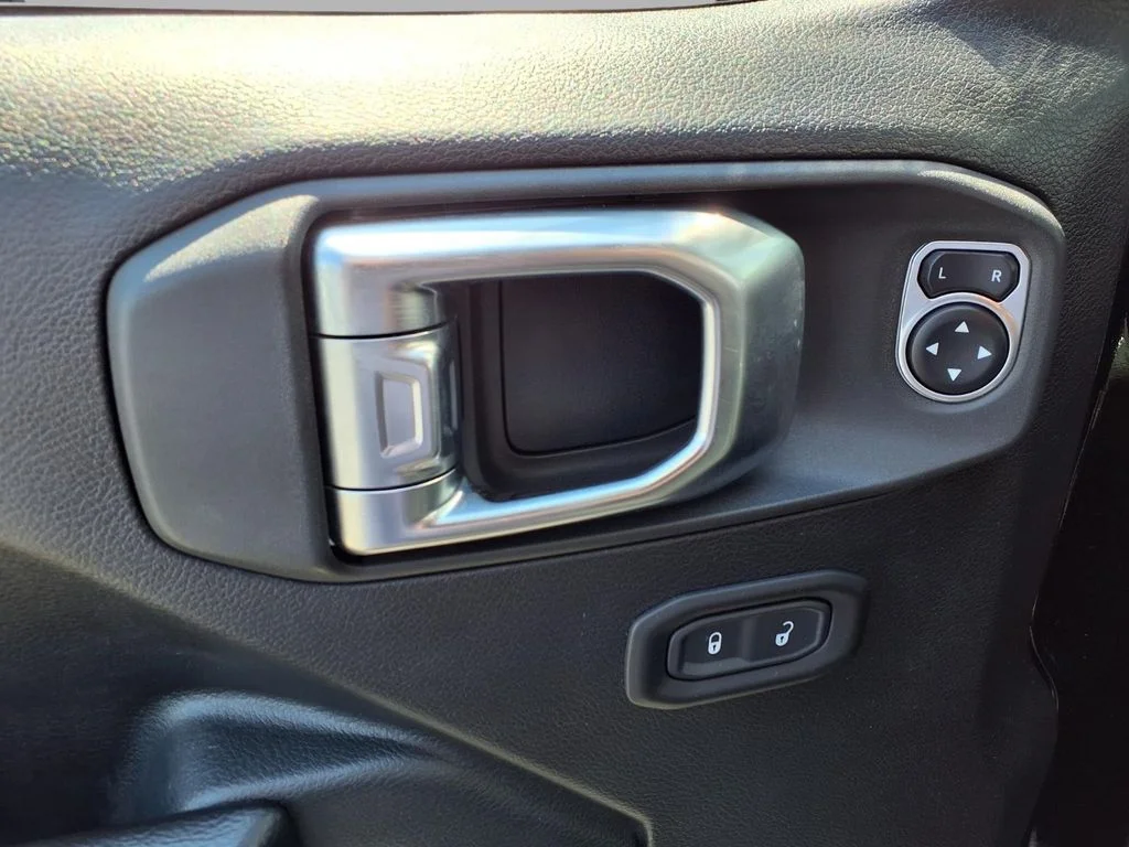 2020 Jeep Wrangler Unlimited Rubicon - Photo 19
