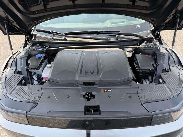 New 2026 Black Hyundai Limited image 13