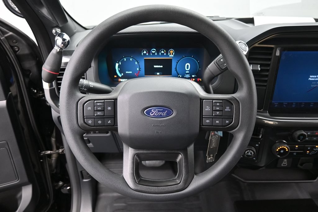 Used 2025 Black Metallic Ford XL image 13