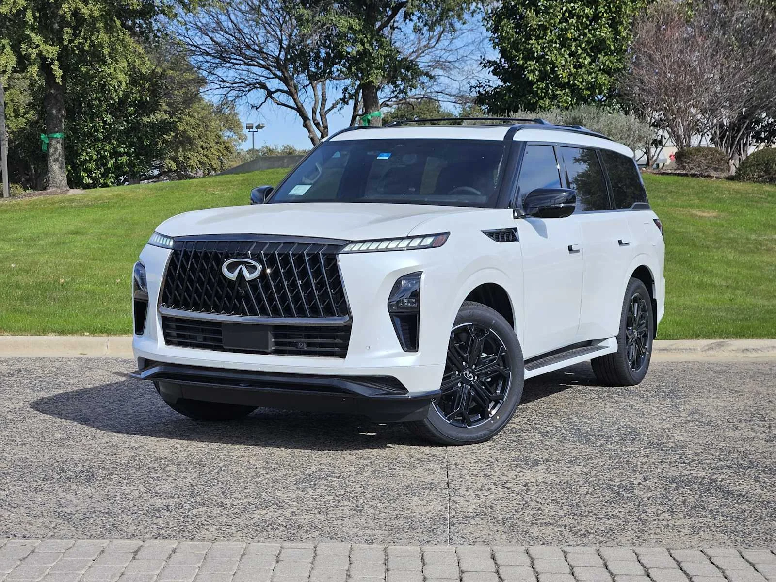 2026 INFINITI QX80