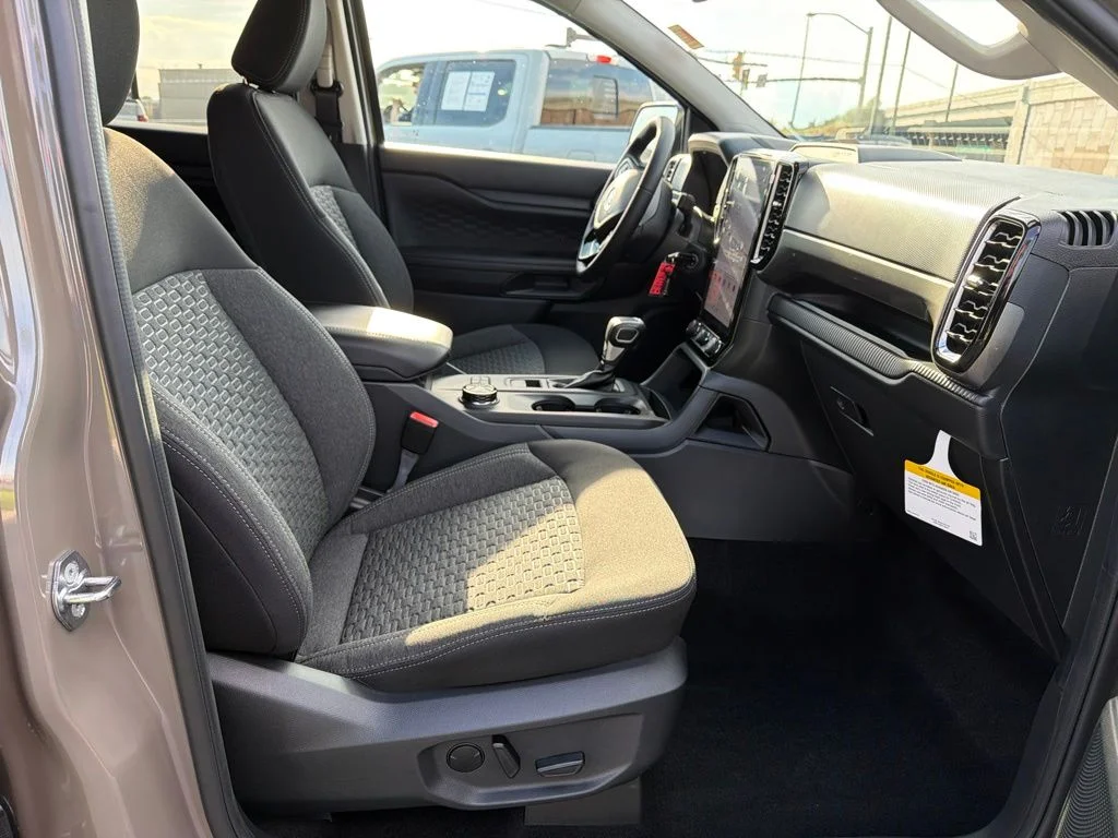 New 2026 Marsh Gray Ford XLT image 12