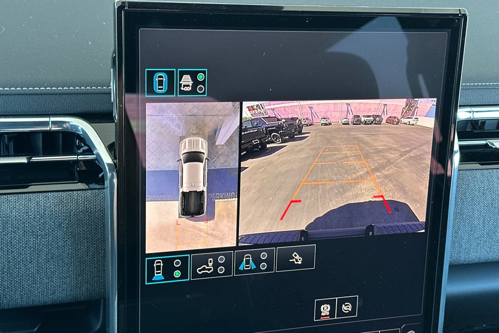 2026 GMC Sierra EV Elevation - Photo 17