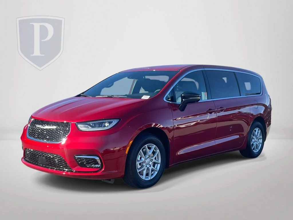 New 2026 Red Hot Pearl-Coat Exterior Paint Chrysler Select image 4