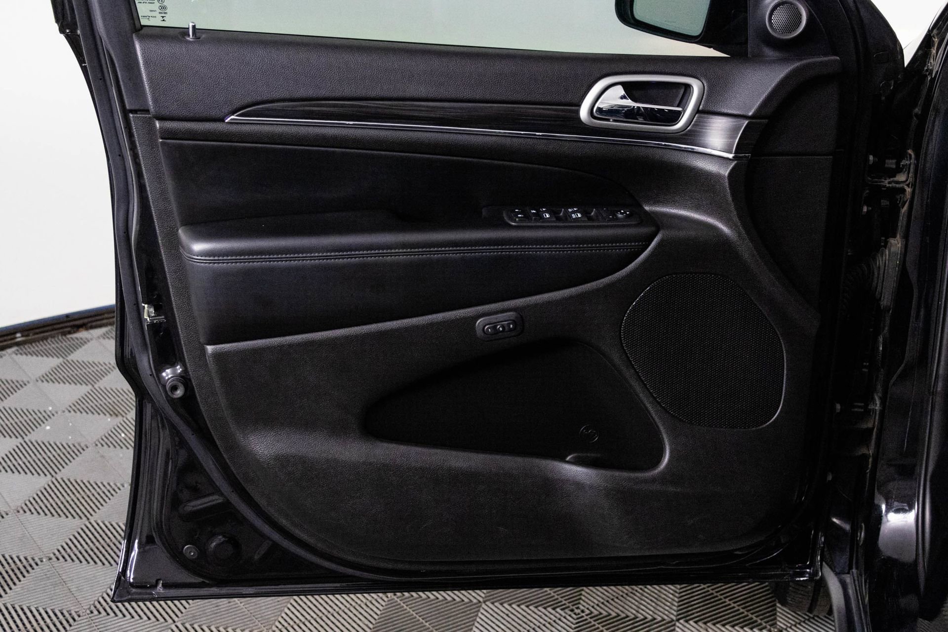 2020 JEEP GRAND CHEROKEE - Image 34