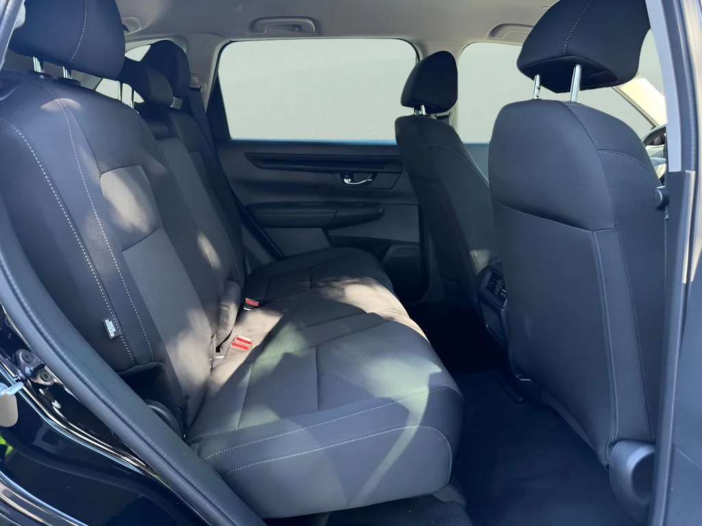 2024 Honda CR-V LX - Photo 16