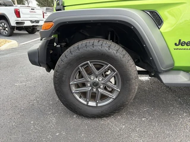 Used 2025 Green Jeep 2-Door Sport S 4x4 image 33