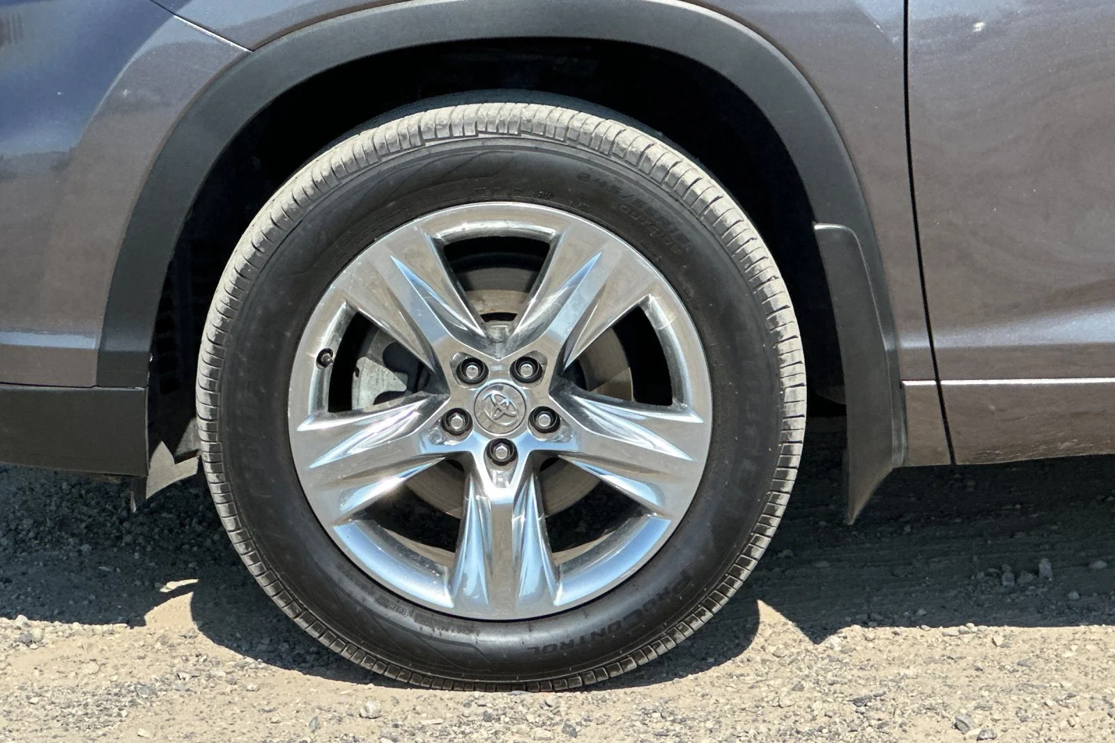 Used 2015 Predawn Gray Mica Toyota Limited image 27