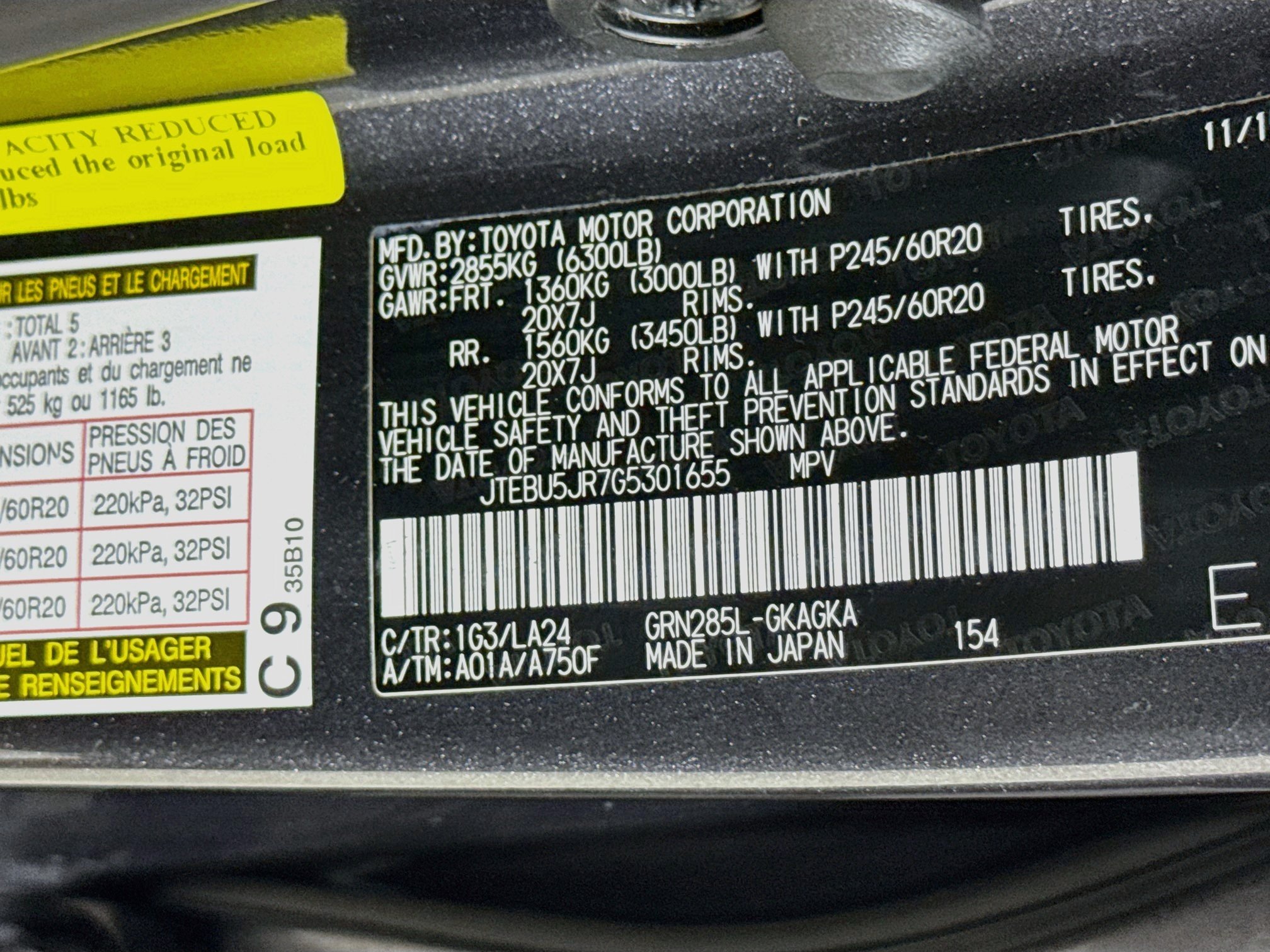 Used 2016 Magnetic Gray Metallic Toyota Limited image 33