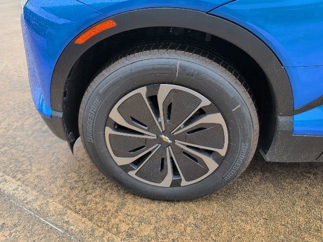 New 2026 Riptide Blue Metallic Chevrolet LT image 3