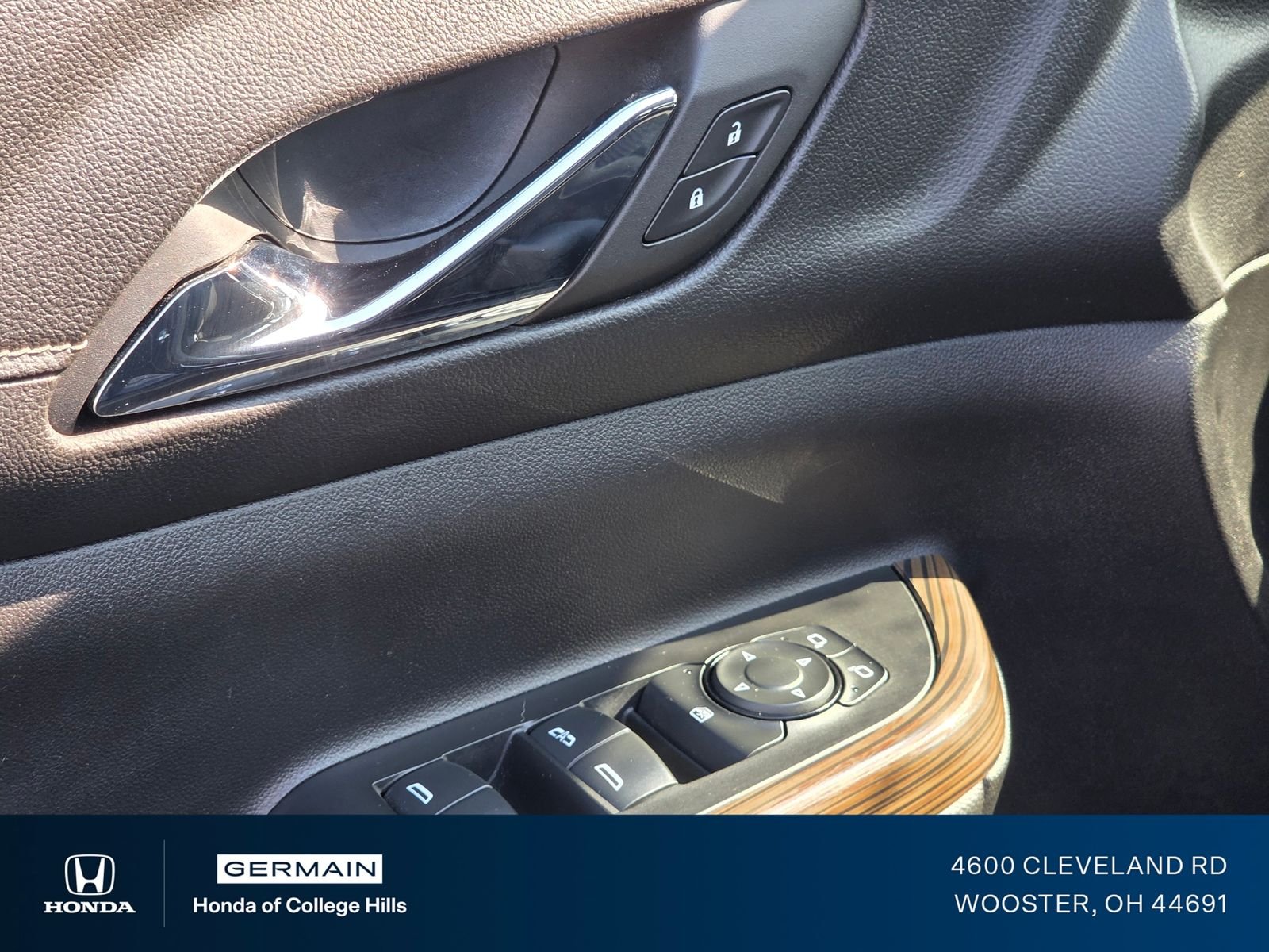 2023 GMC Acadia SLE - Photo 29