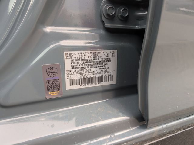 New 2026 Atlantic Gray Metallic / Super Black Two-tone Nissan SR image 28