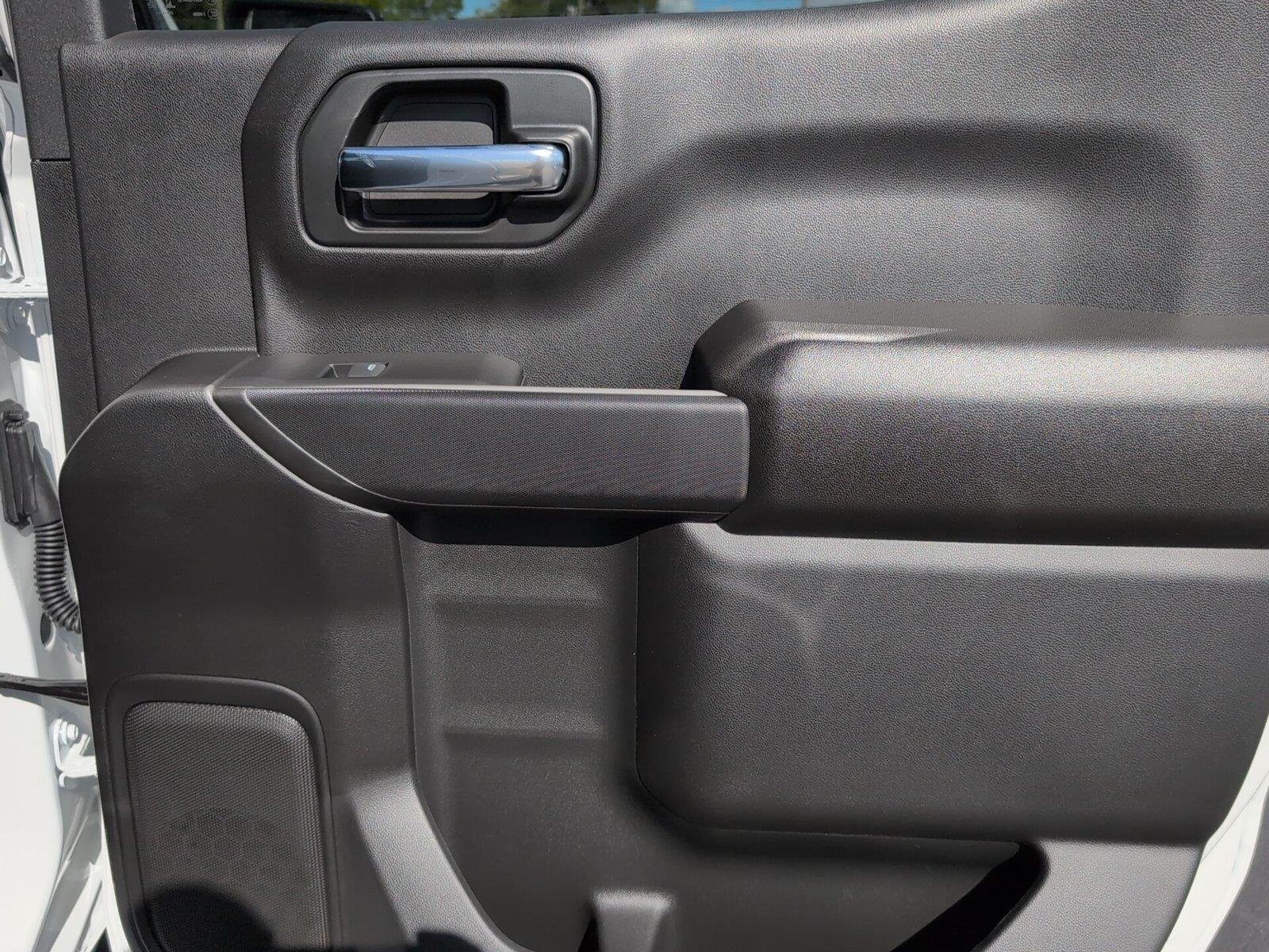 2026 Chevrolet Silverado 1500 Custom - Photo 35