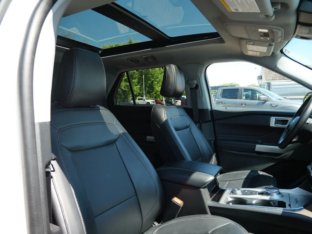 Certified Used 2023 White Ford Limited image 12