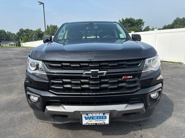 Used 2021 BLACK Chevrolet 4WD Z71 image 2