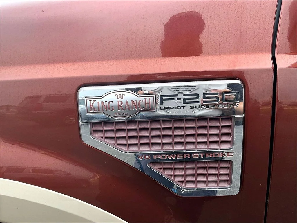 Used 2008 Red Ford  image 8