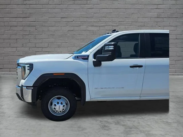 New 2025 Summit White GMC Pro image 27