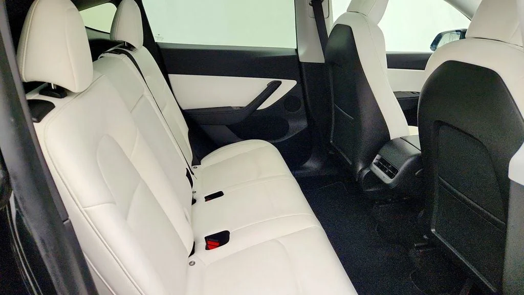 Used 2021 Solid Black Tesla Performance AWD w/ White & Black Premium Interior image 26