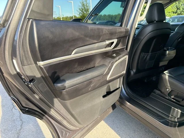 Used 2020 Gray Kia S image 23
