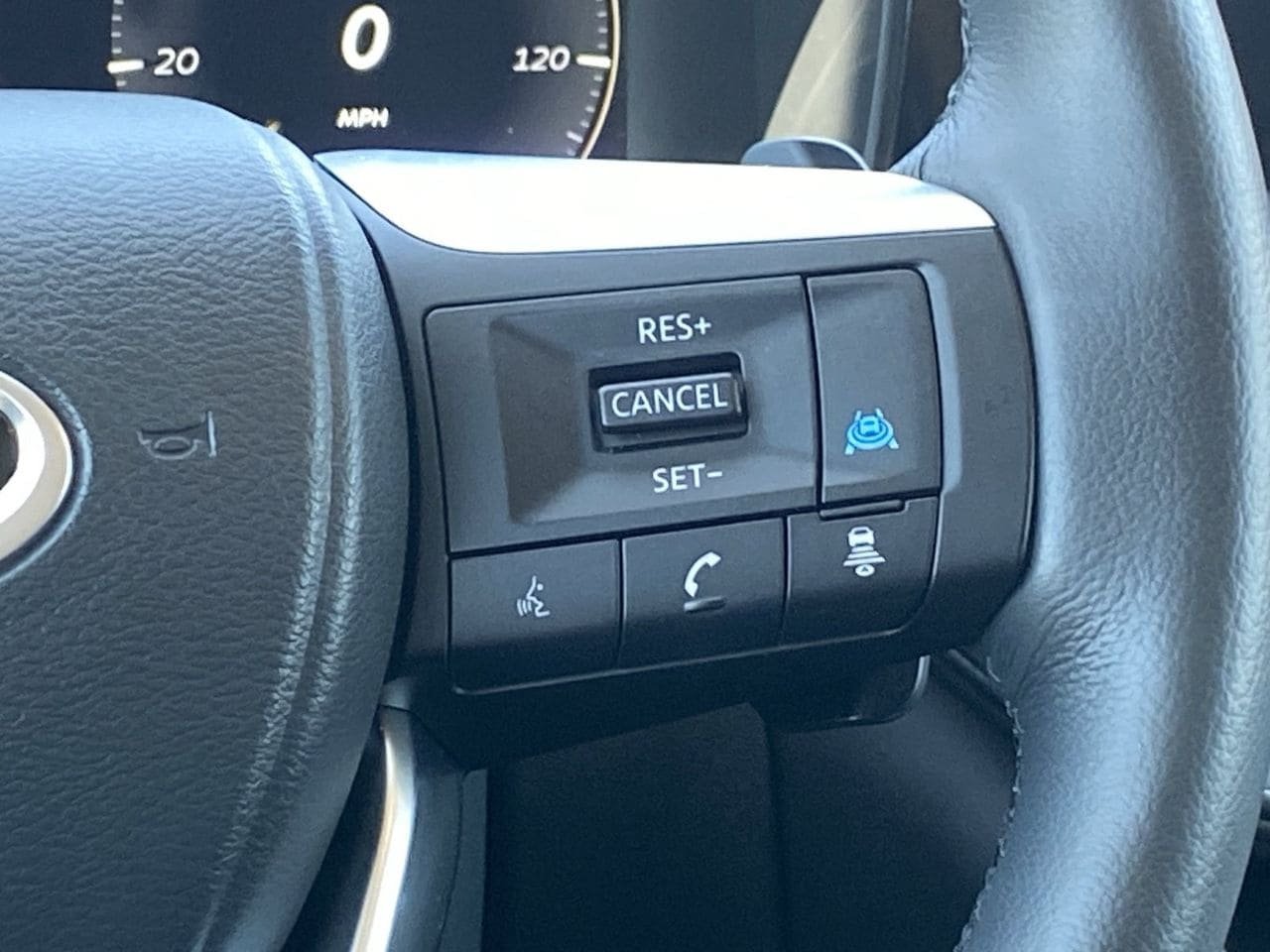 2026 INFINITI QX60 LUXE - Photo 27